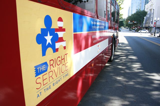 Orlando city bus with RightServiceFL.org ad